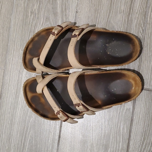 Birkenstock Shoes - GUC Birkenstock Mayari size 37 light brown leather